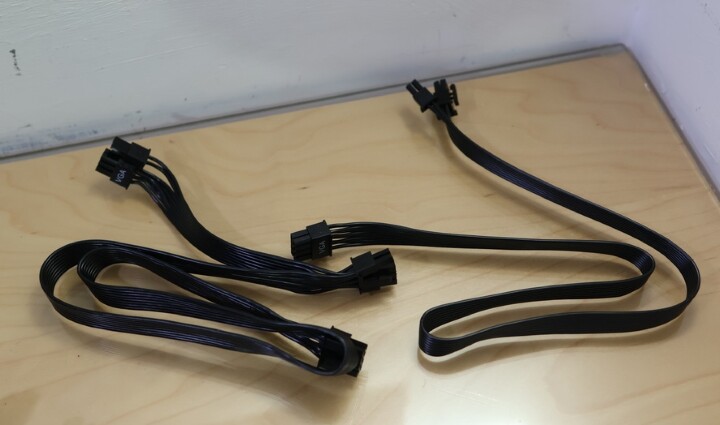 FSP 全漢 3千元級別全模金牌新品 VIC GM