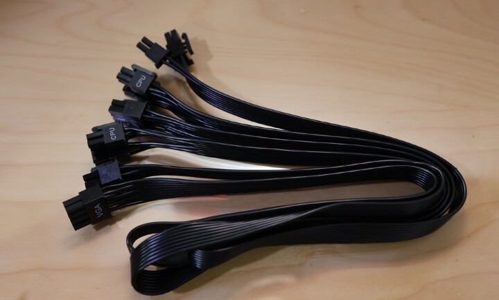 FSP 全漢 3千元級別全模金牌新品 VIC GM