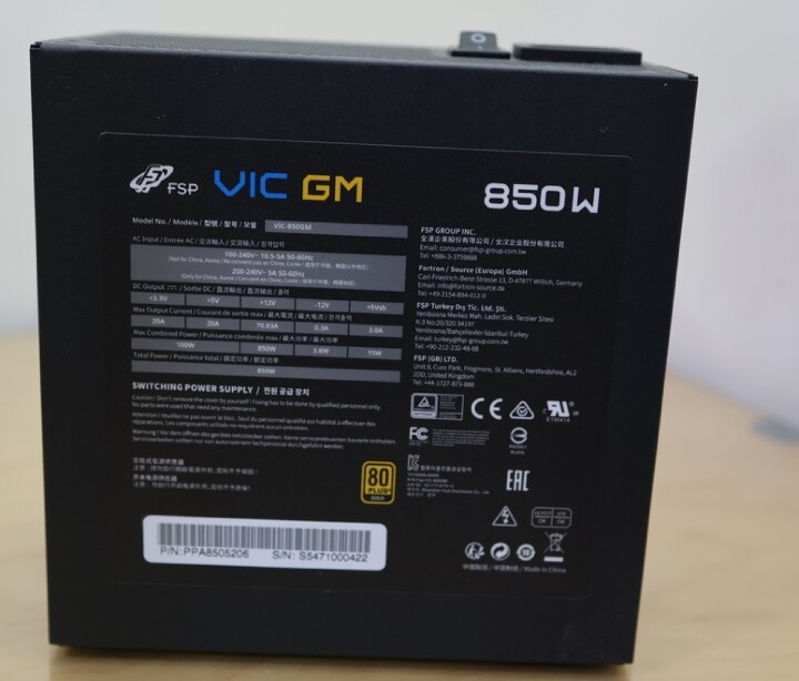 FSP 全漢 3千元級別全模金牌新品 VIC GM