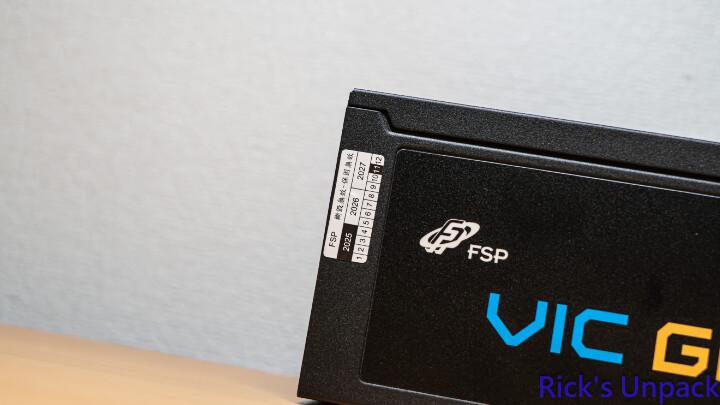 【開箱】高CP金牌全模組電源 | FSP VIC GM 850W