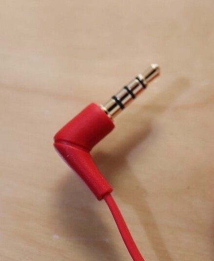 千元耳道式遊戲耳機 HyperX Cloud Earbuds II
