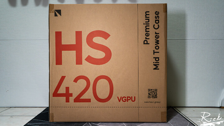 【開箱】極致曲率全景海景殼 | HAVN HS 420 VGPU WHITE