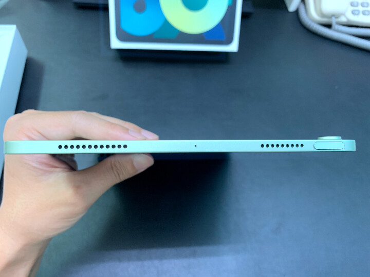 【開箱】iPad Air 4 V.S. Apple Pencil 2 V.S. 鍵盤式聰穎雙面夾