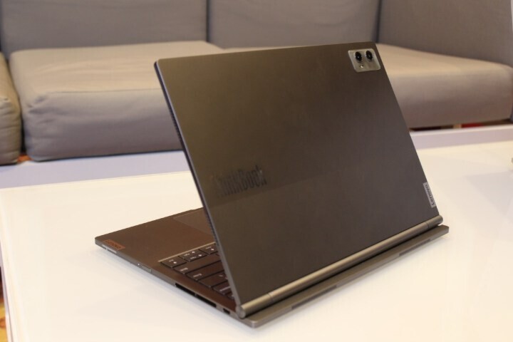 Windows 筆電、Android 平板二合一   Lenovo 展示 ThinkBook Plus Gen 5 Hybrid