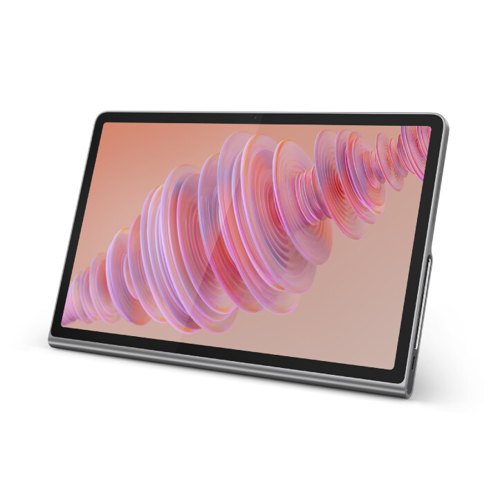 【新聞照片1】∞聲動！Lenovo Tab Plus平板全新上市，配備8顆JBL喇叭，打造移動音樂廳。.jpg